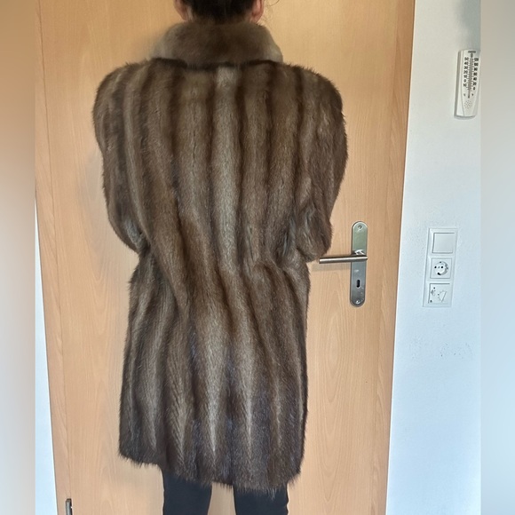 Mink fur jacket - Picture 6 of 7